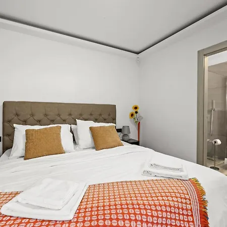 Speranza With Illuminated Pool * 풀라